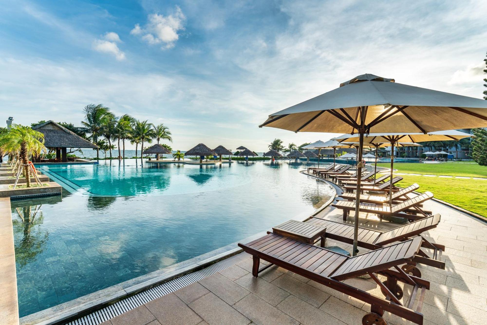 Vietsovpetro Ho Tram Beach Resort & Spa Екстериор снимка