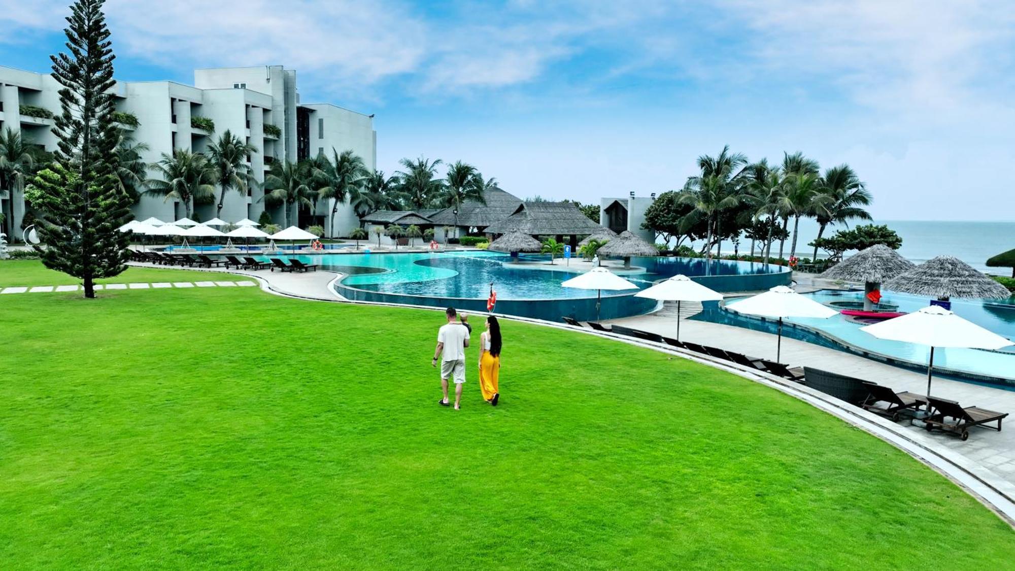 Vietsovpetro Ho Tram Beach Resort & Spa Екстериор снимка